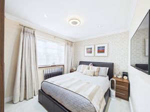 Photo 25- click for photo gallery